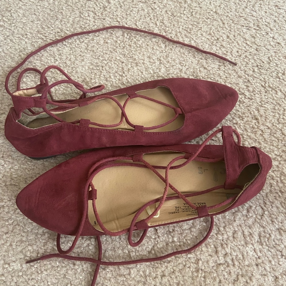 Rue 21 lace up shoes(maroon)